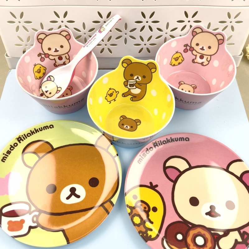 Bistro Table Set - طقم أطباق مطبوع عليه شخصية ريلاكوما